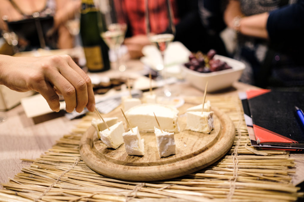 Weißwein zu Käse- so machst du Eindruck - Die LIEBE zum DETAIL