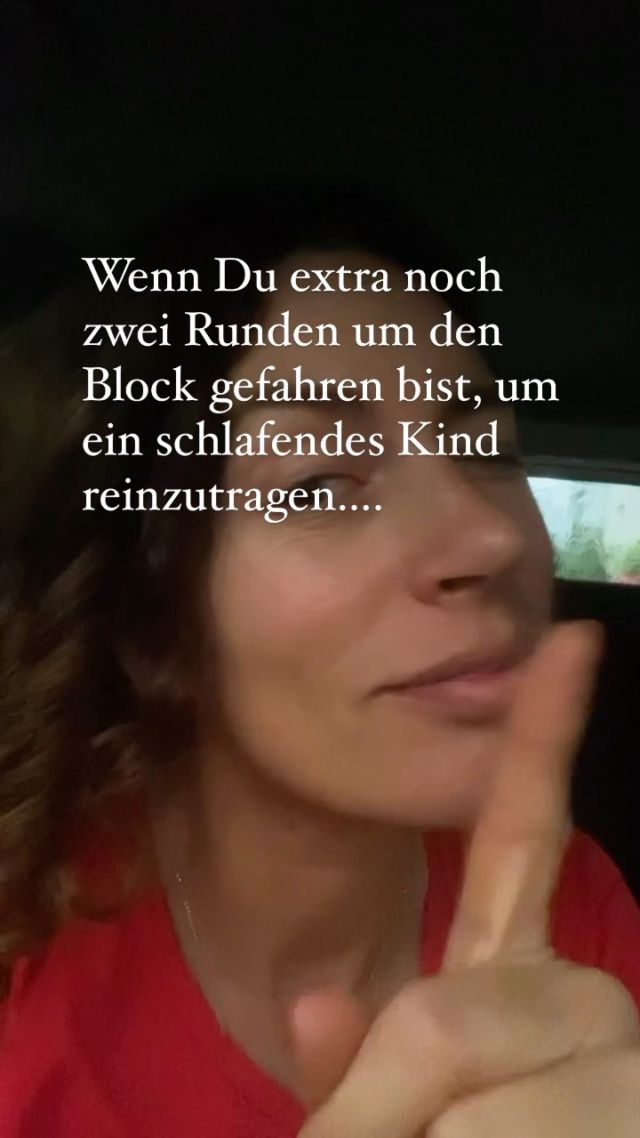 Wer kennt’s?
Wäre ich eine Runde weniger gefahren, hätte ich es noch trockenen Fußes ins Haus geschafft 😅 35 min im Auto gewartet. Gut, dass mein Akku geladen war 😉 

#😂 #murphysgesetz #humor #lebenmitkindern #abendplanung #gewitter #dieliebezumdetail #flexibilität #autofahren #extrarunde